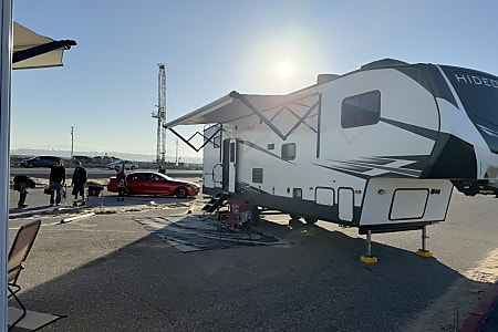 Fifth-wheel