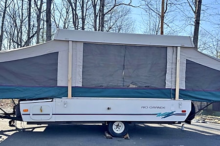 Folding trailer