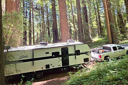 Travel trailer