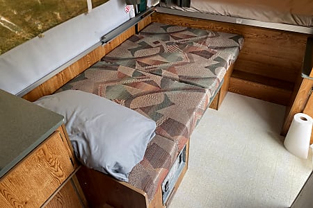 Folding trailer