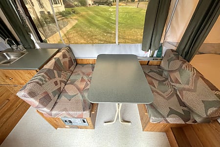 Folding trailer
