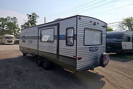 Travel trailer