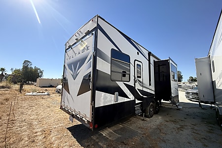 Toy hauler