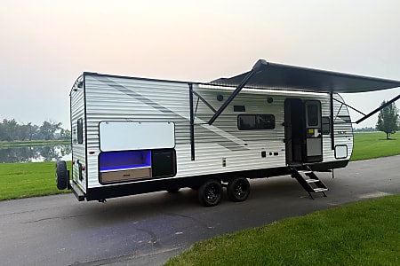 Travel trailer