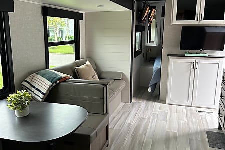 Travel trailer