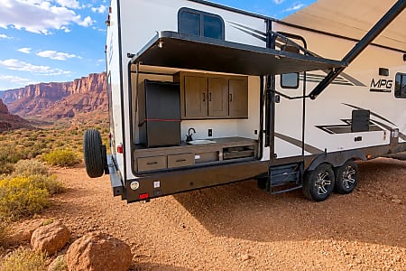 Travel trailer