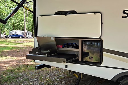 Travel trailer
