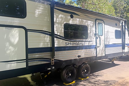 Travel trailer