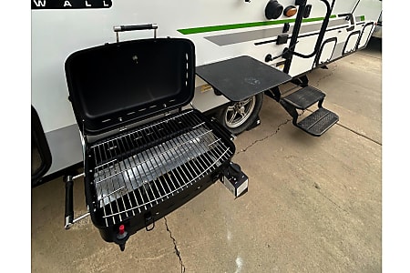 Folding trailer