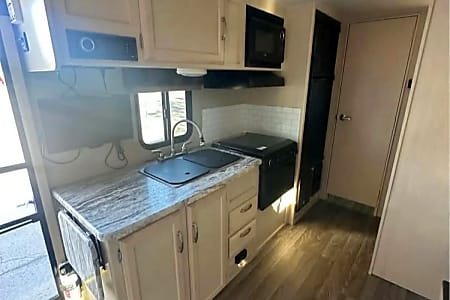 Travel trailer