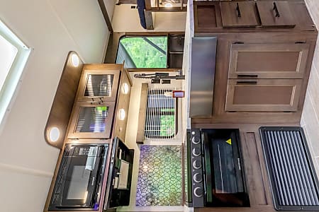 Travel trailer