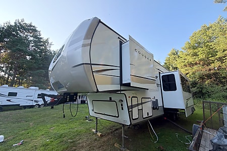 Fifth-wheel