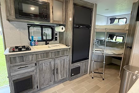 Travel trailer