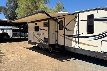 Travel trailer