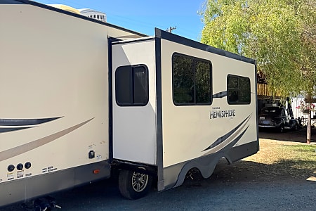 Travel trailer