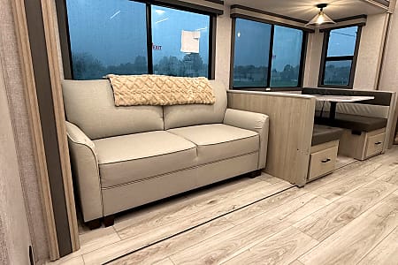 Travel trailer