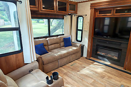 Travel trailer