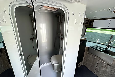Travel trailer