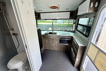 Travel trailer