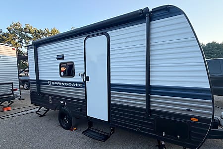 Travel trailer