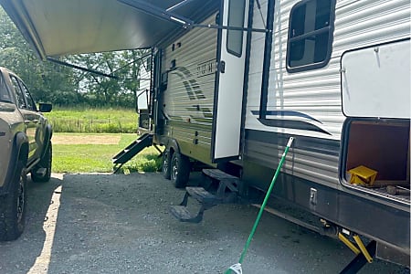 Travel trailer