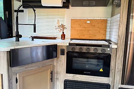 Travel trailer