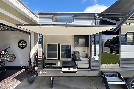 Travel trailer