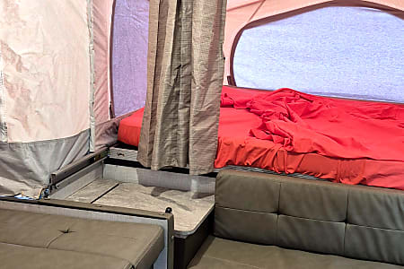 Folding trailer