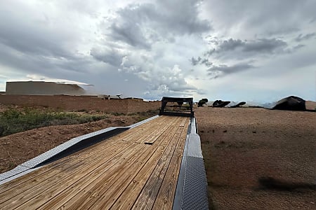 Folding trailer