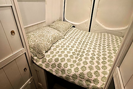 Camper van