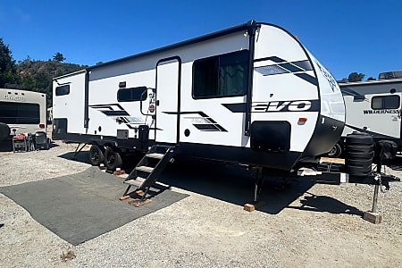 Travel trailer