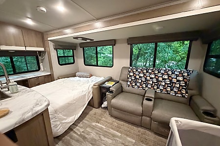 Travel trailer