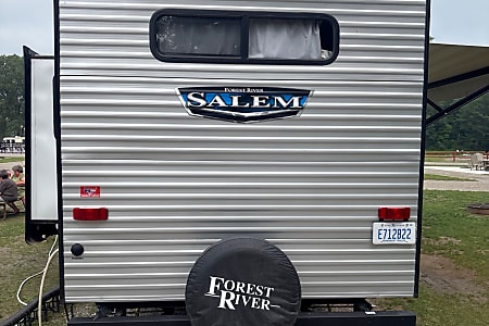 Travel trailer