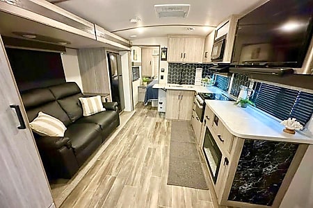 Travel trailer