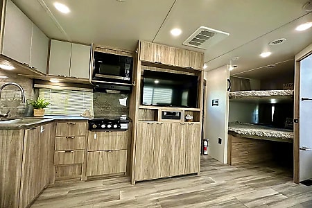 Travel trailer