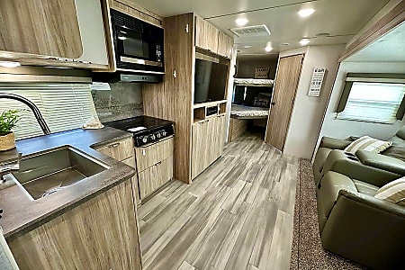 Travel trailer