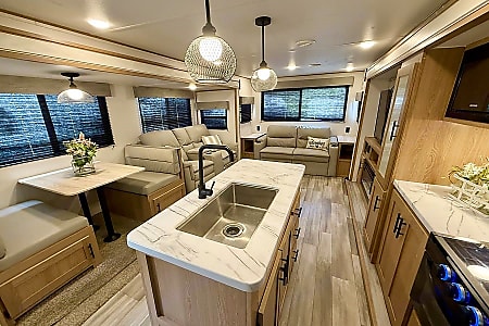 Travel trailer