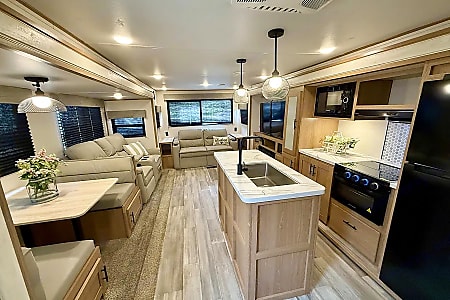 Travel trailer
