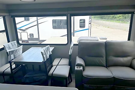 Fifth-wheel