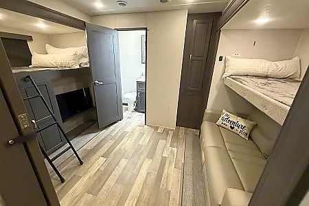 Fifth-wheel