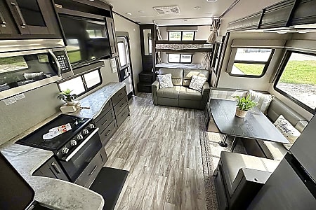 Fifth-wheel