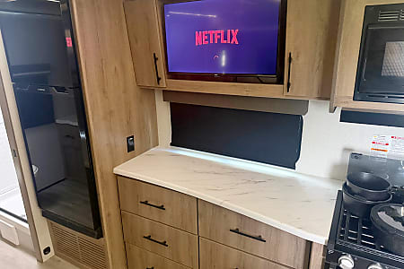 Travel trailer