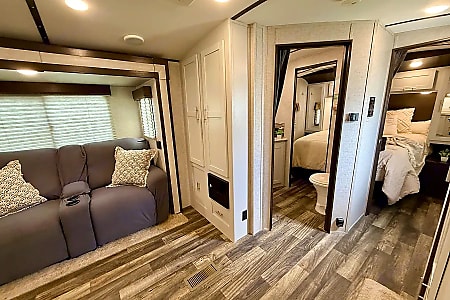 Travel trailer