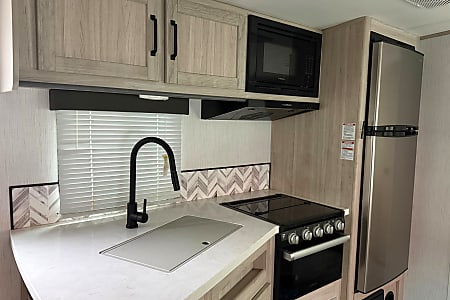 Travel trailer