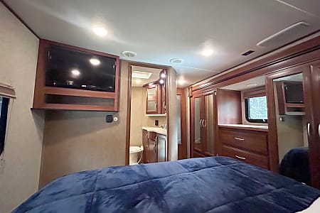 Toy hauler