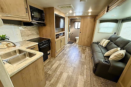 Travel trailer