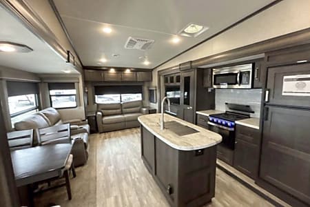 Fifth-wheel