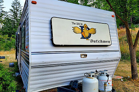 Travel trailer