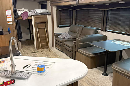Travel trailer