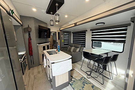 Fifth-wheel
